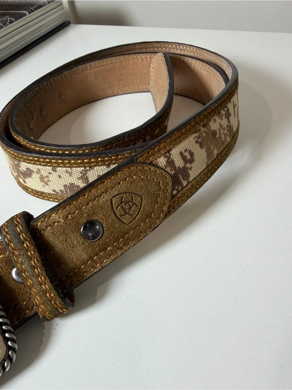 Ariat Size 40 Brown Canvas & Genuine Leather Belt with American Flag Buckle WOW